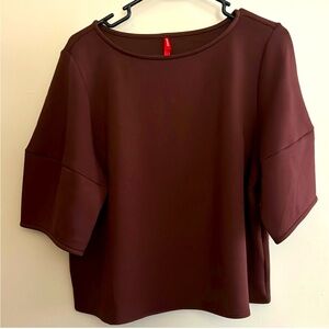 Spanx maroon air essentials top.